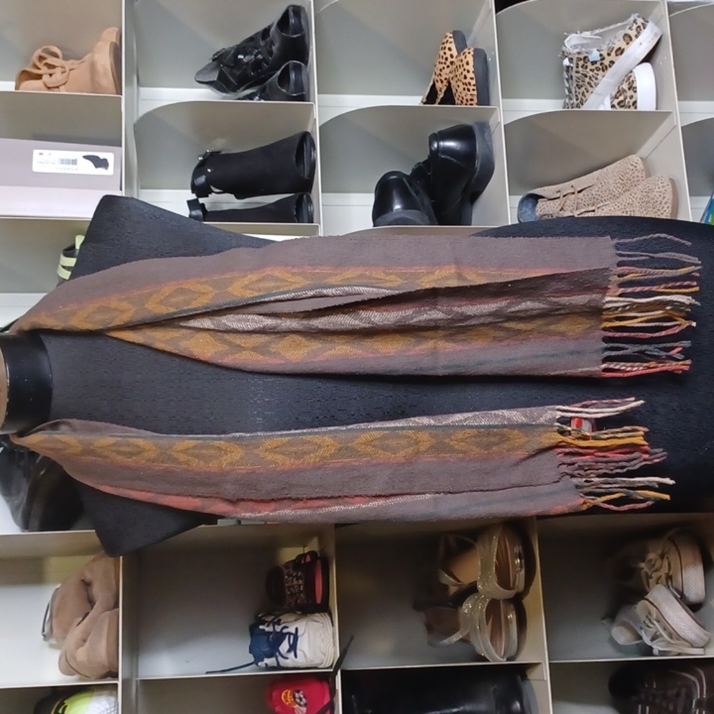 Cashmink V. FRAAS brown Aztec print scarf